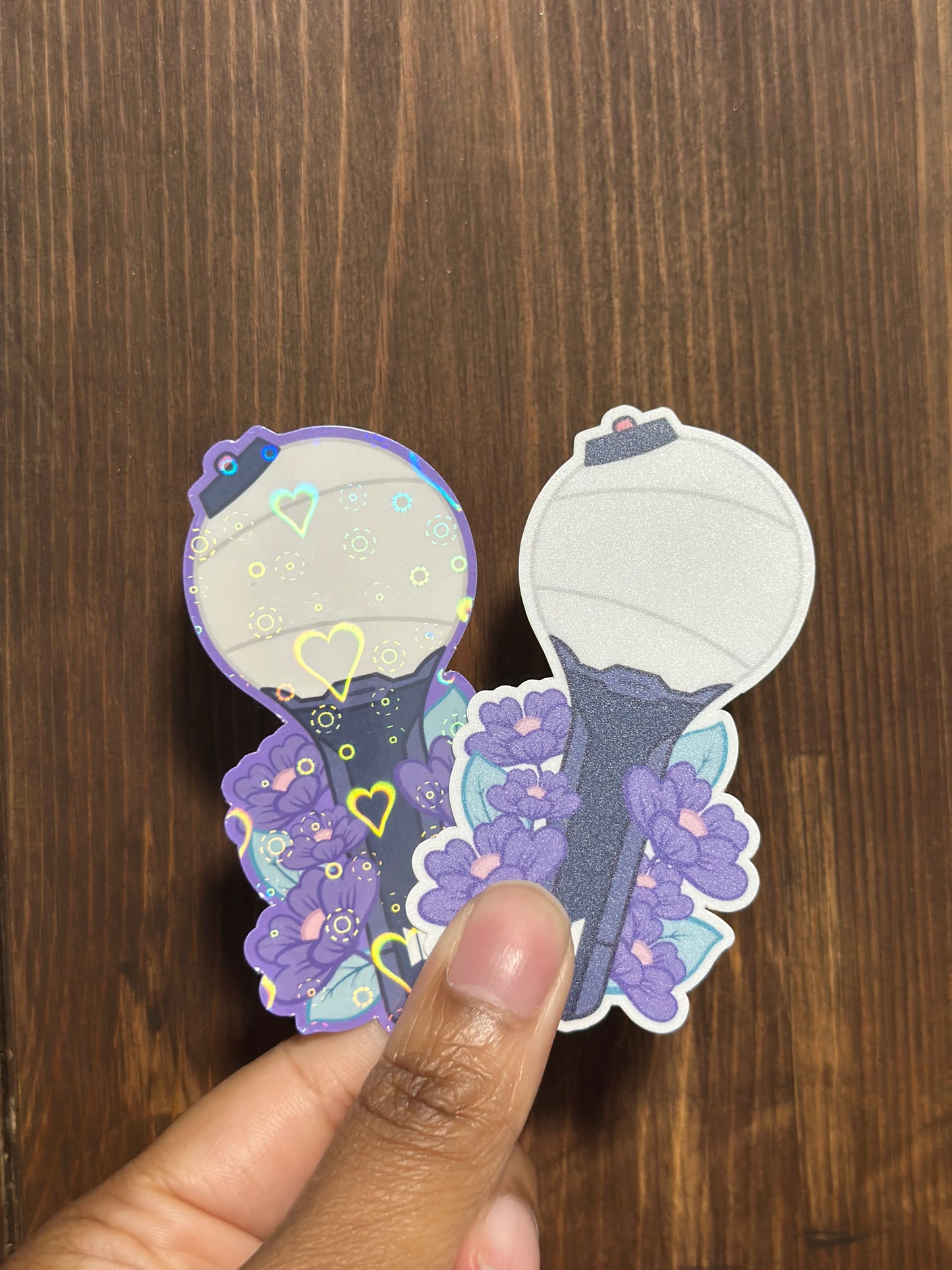 π‘ K-Pop Light Stick Vinyl Sticker β Holographic or Matte! πΆ