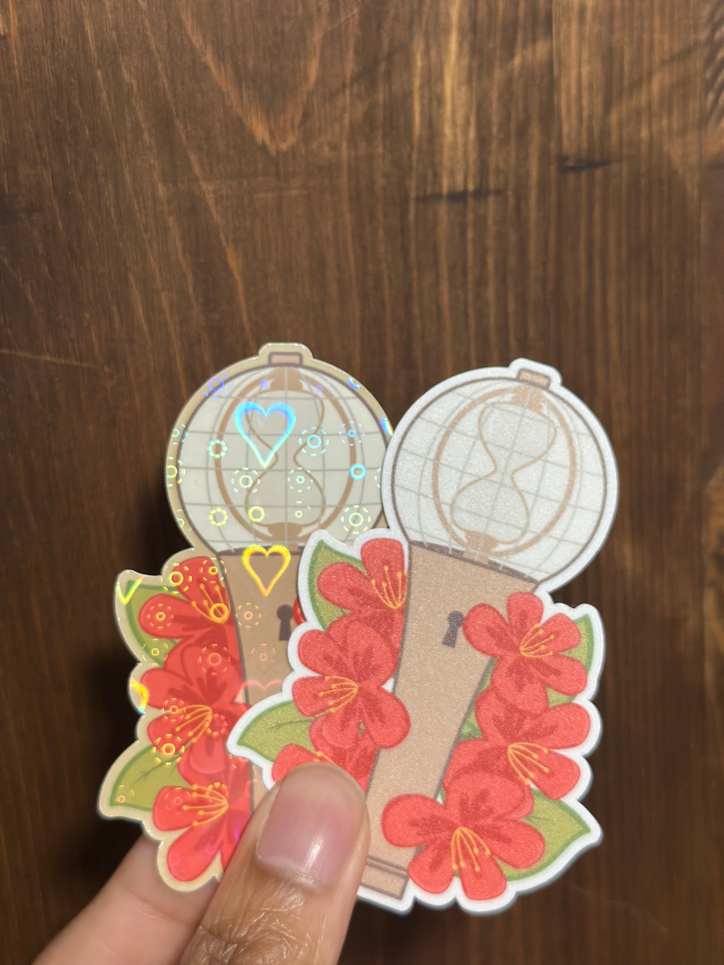 π‘ K-Pop Light Stick Vinyl Sticker β Holographic or Matte! πΆ