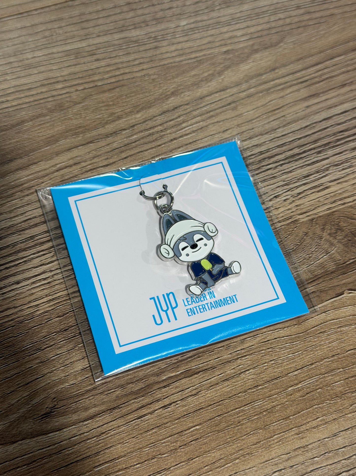 Wolf Chan Key Holder Charm – Stray Kids 『JYP Japan Pop-Up Store 2025』