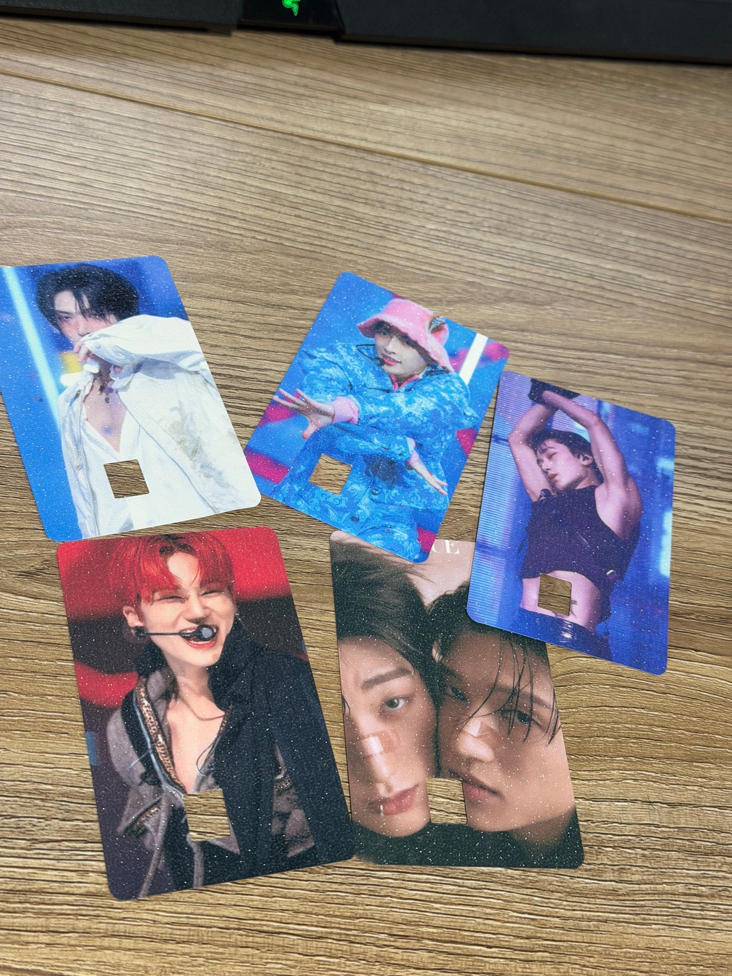 π³ Ateez Card Cover