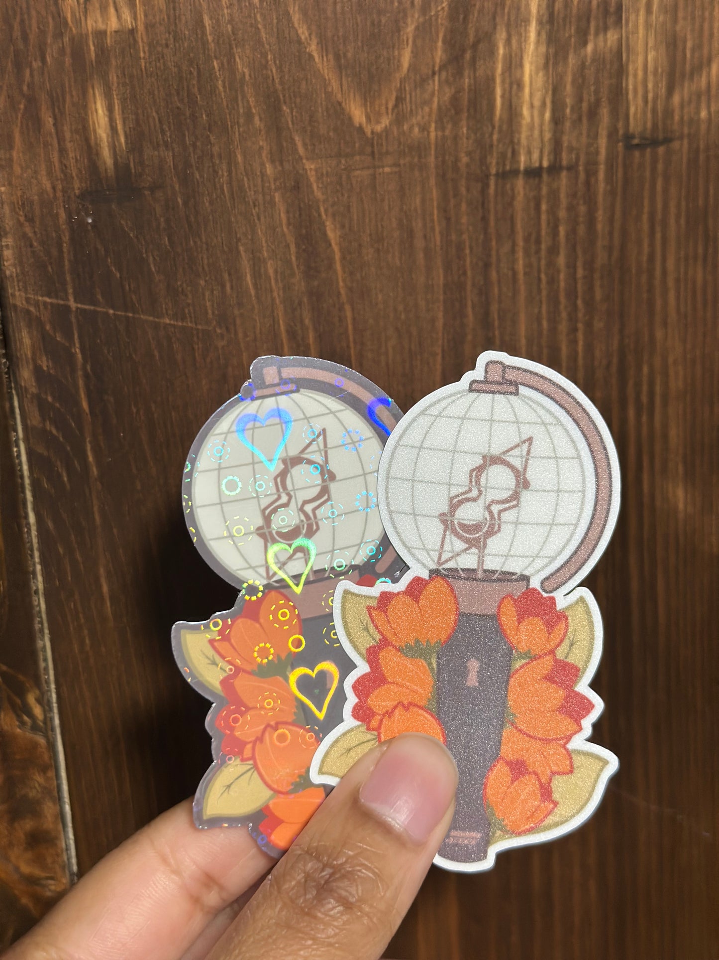 π‘ K-Pop Light Stick Vinyl Sticker β Holographic or Matte! πΆ