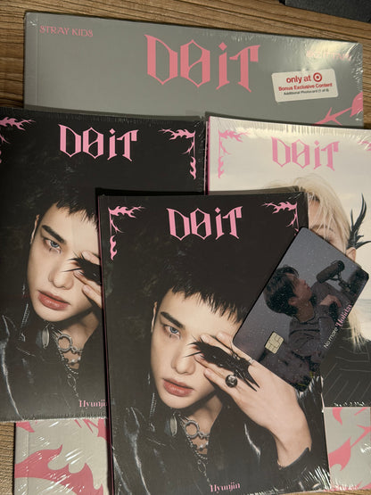 💳 Han "No More Holiday" Card Cover